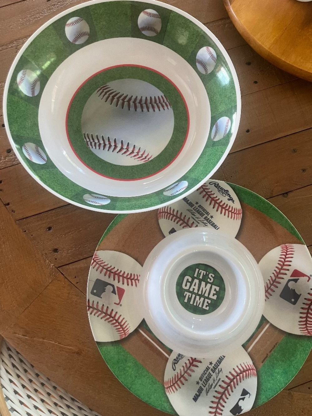 Amscan MLB Baseball "It's Game Time" Chip and Dip Serving Tray and chip bowl